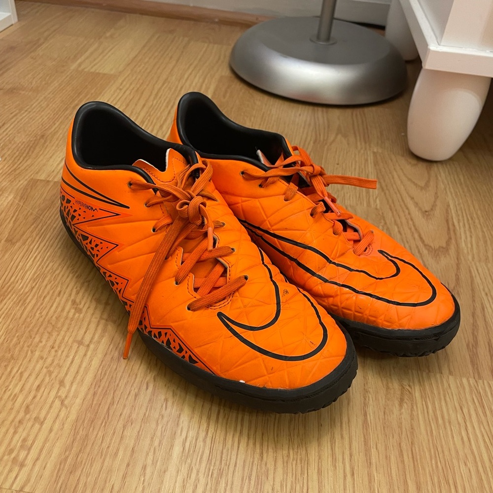 Nike Hypervenom Soccer Shoes